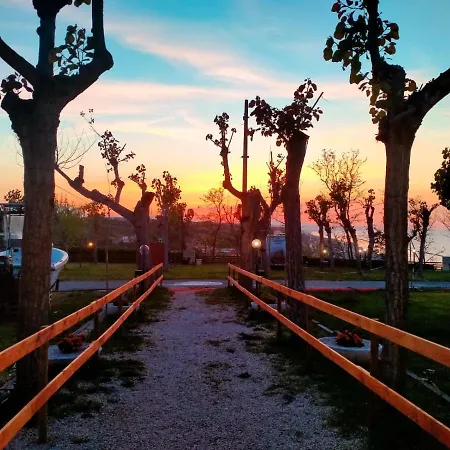 Campeggio Torre Mucchia *