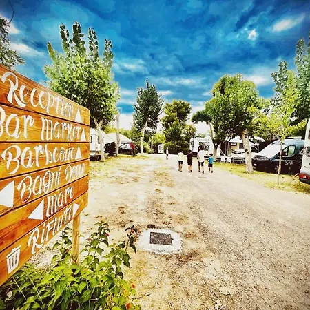 Kamp alanı Torre Mucchia Ortona